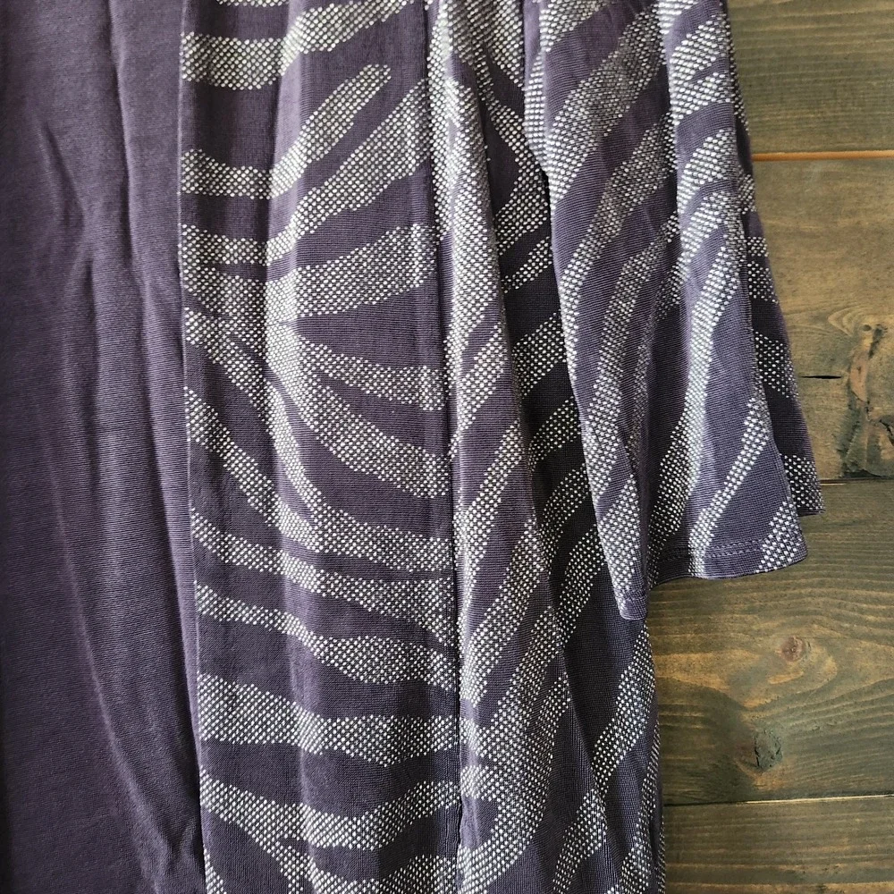Chicos Travelers Slinky Cardigan Top sz 2 Large 12 purple silver‎ 3/4 sleeve
